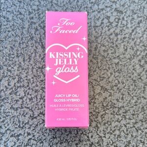 Too Faced Kissing Jelly Gloss - Raspberry